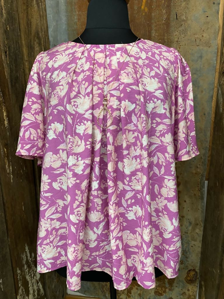 Magenta Floral Top Plus