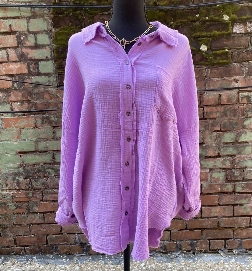 Gracen Distressed Top Plus