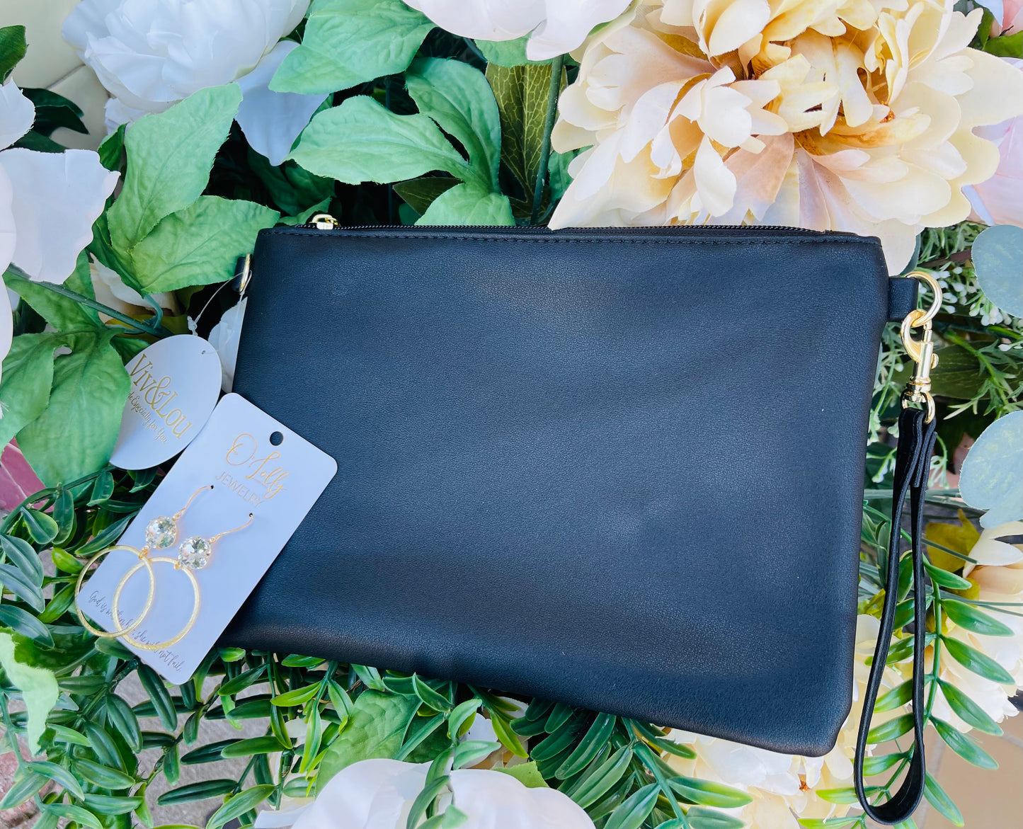 Viv Blk Madeline Wristlet