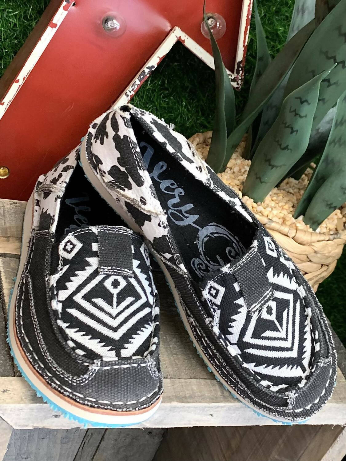 Very G Jen Slip-On Shoe