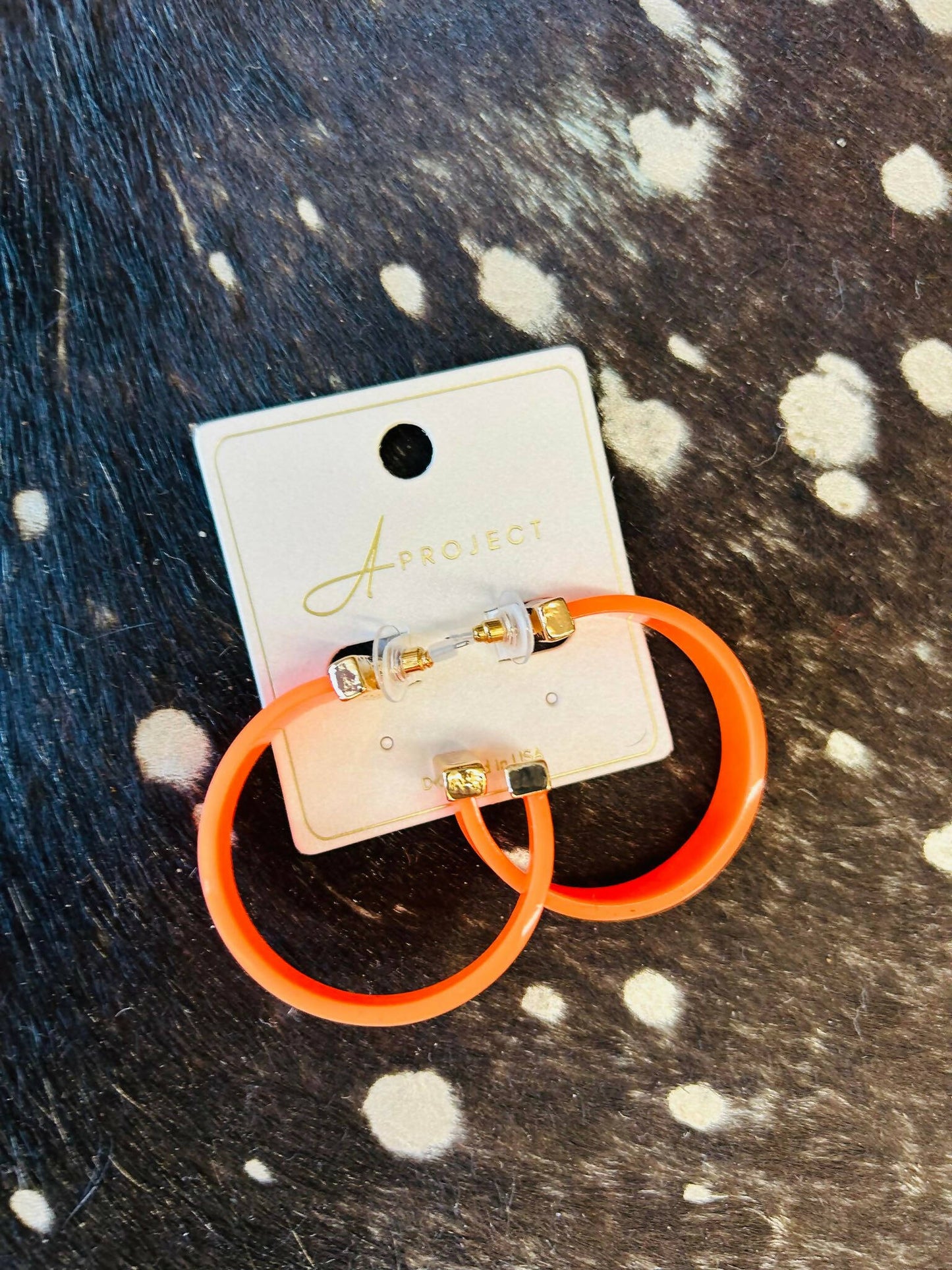 Le Orange Collection ER